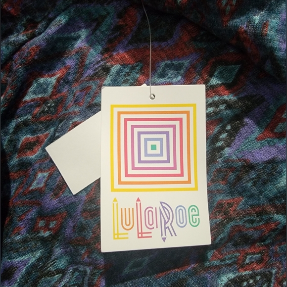 Lularoe - Picture 3 of 5